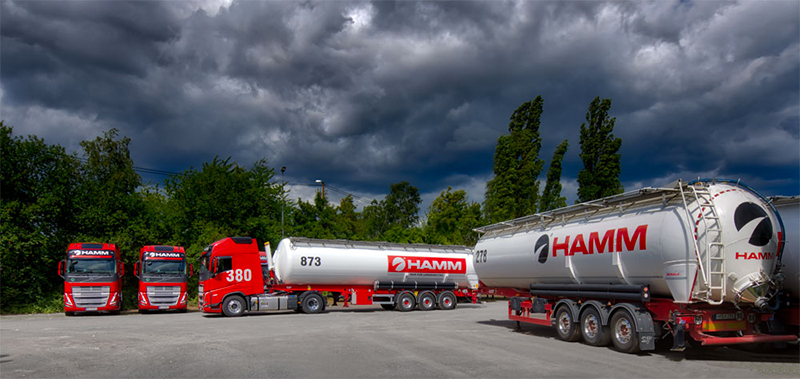 Rote Lastwagen