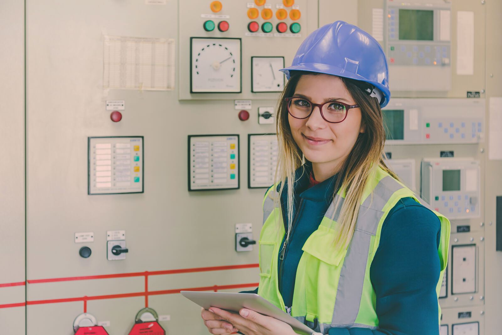 Energieelektroniker / Operator (m/w/d) - Arbeitsumfeld 3