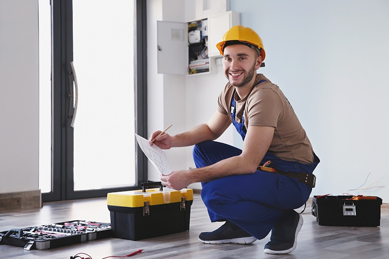 Elektroinstallateur