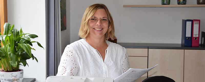 Frau im Büro