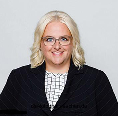 Nora Habbel