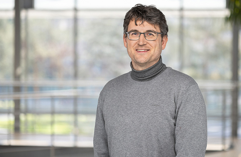 Dr. Gregor Patt