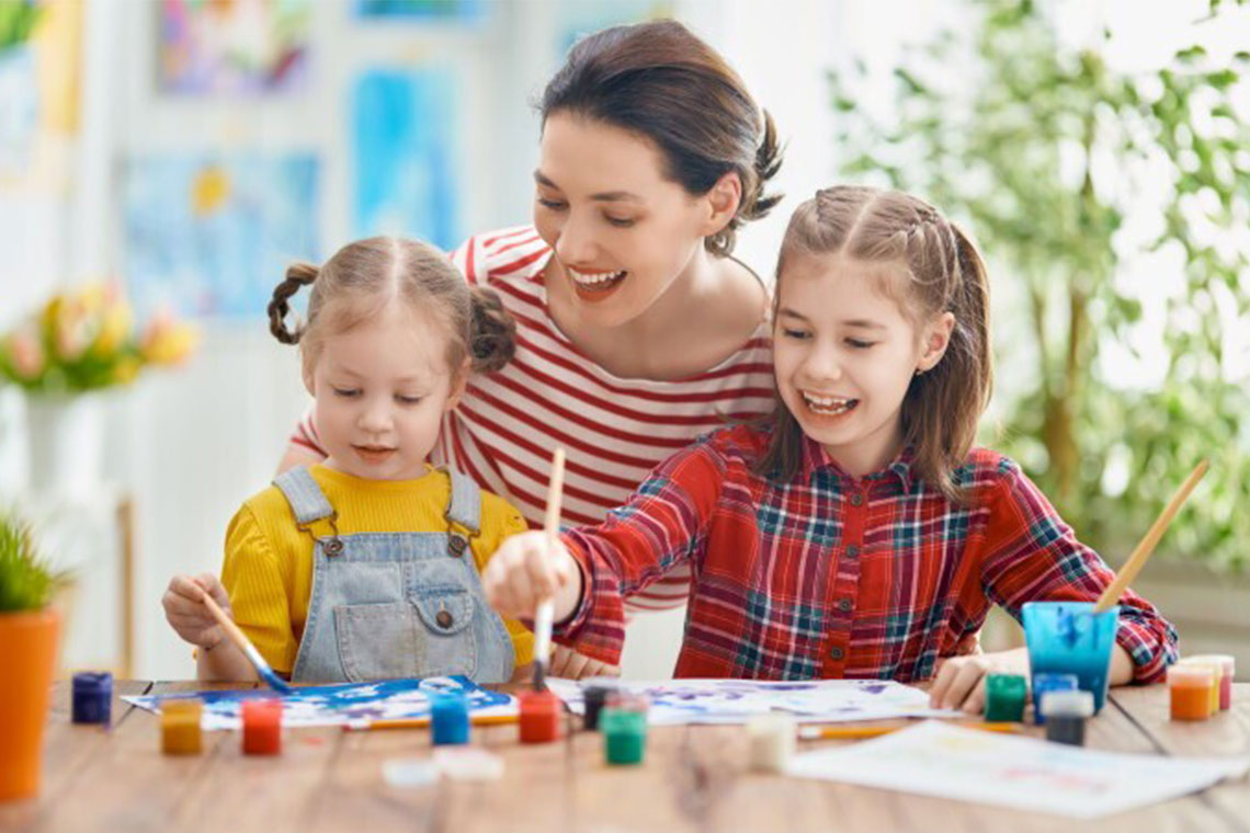 frau_mit_kindern.jpg