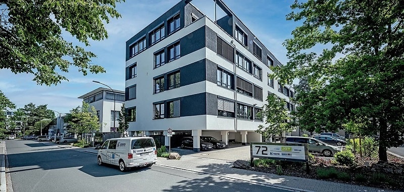 Block in zwei Farben
