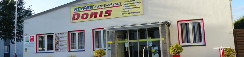 Eingang zum Gebäude