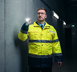 Team - POWER PERSONEN-OBJEKT-WERKSCHUTZ GMBH