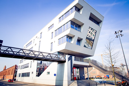 Gebäude